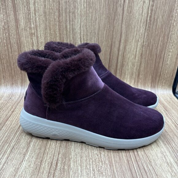 Skechers Boots Womens 10 On the Go Joy Bundle Up Winter Burgundy Bootie - Picture 1 of 8